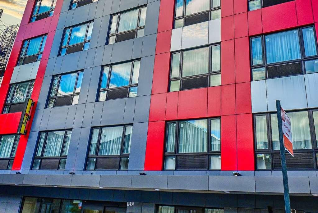 Hotel Super 8 By Wyndham Bronx Near Botanical Garden Nueva York Exterior foto